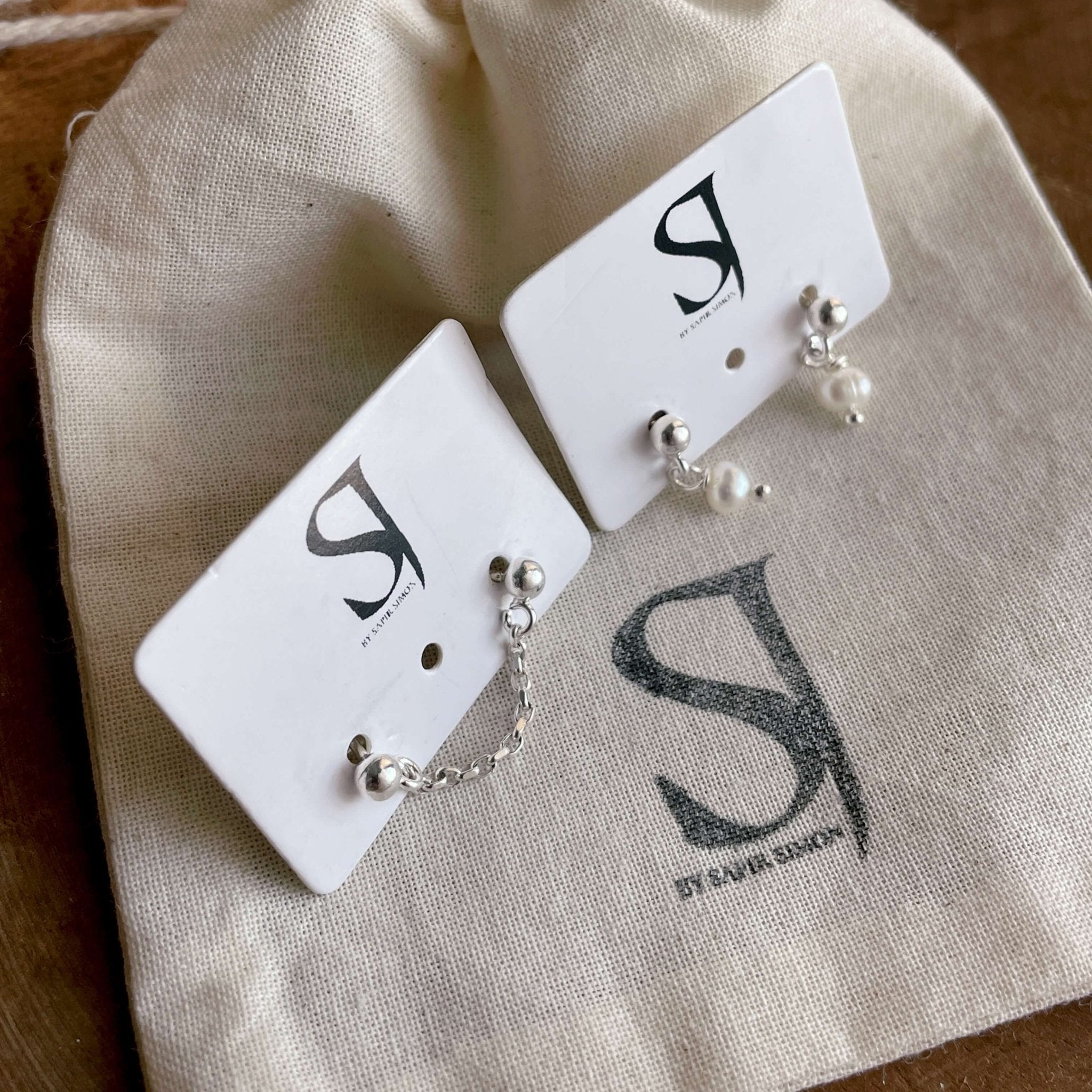 עגילי פנינה צמודים - SAPIRZ Jewelry