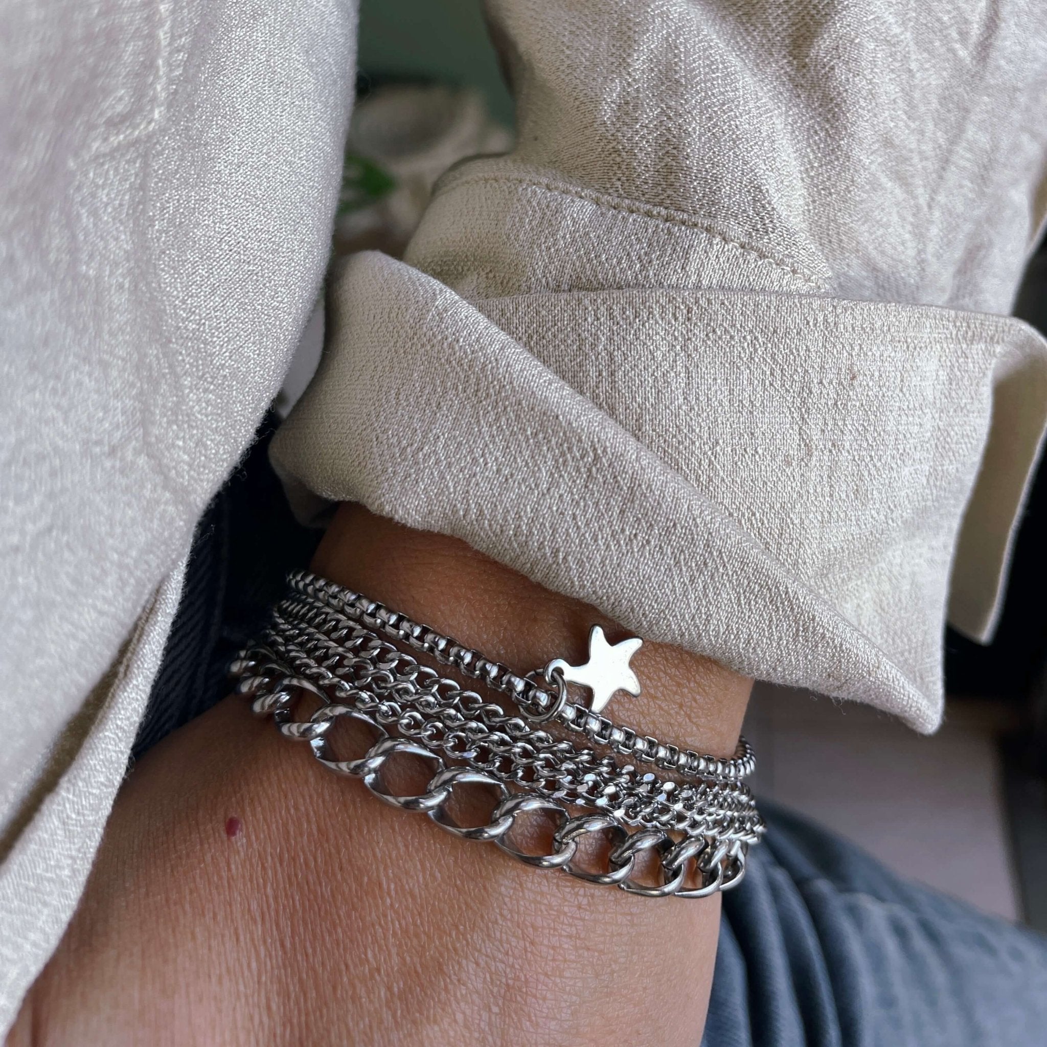 צמיד שרשראות כוכב - SAPIRZ Jewelry