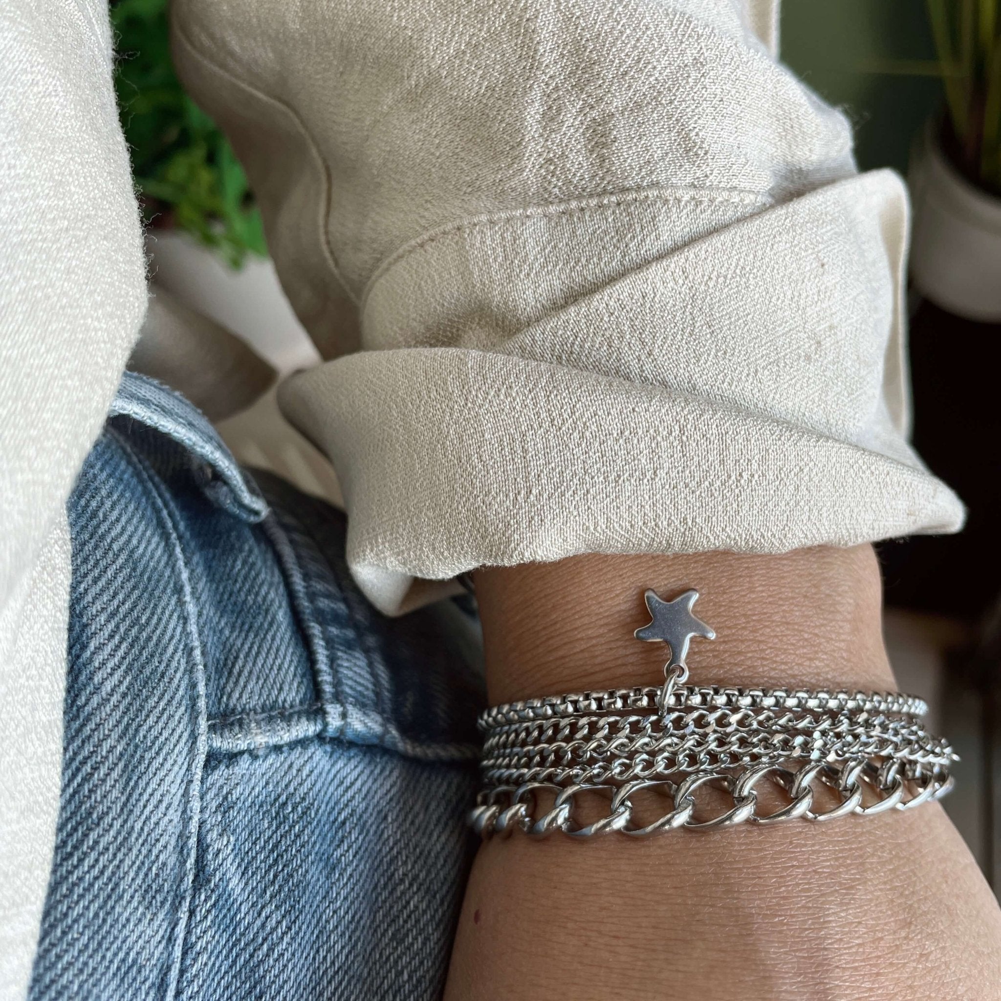 צמיד שרשראות כוכב - SAPIRZ Jewelry