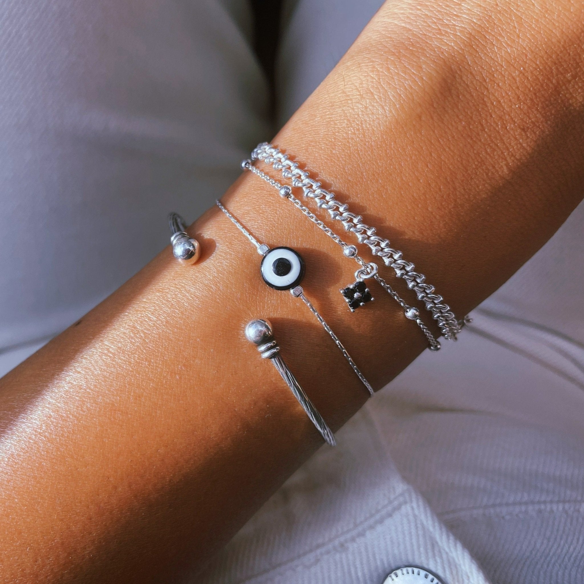 צמיד עין טורקית שחורה - SAPIRZ Jewelry