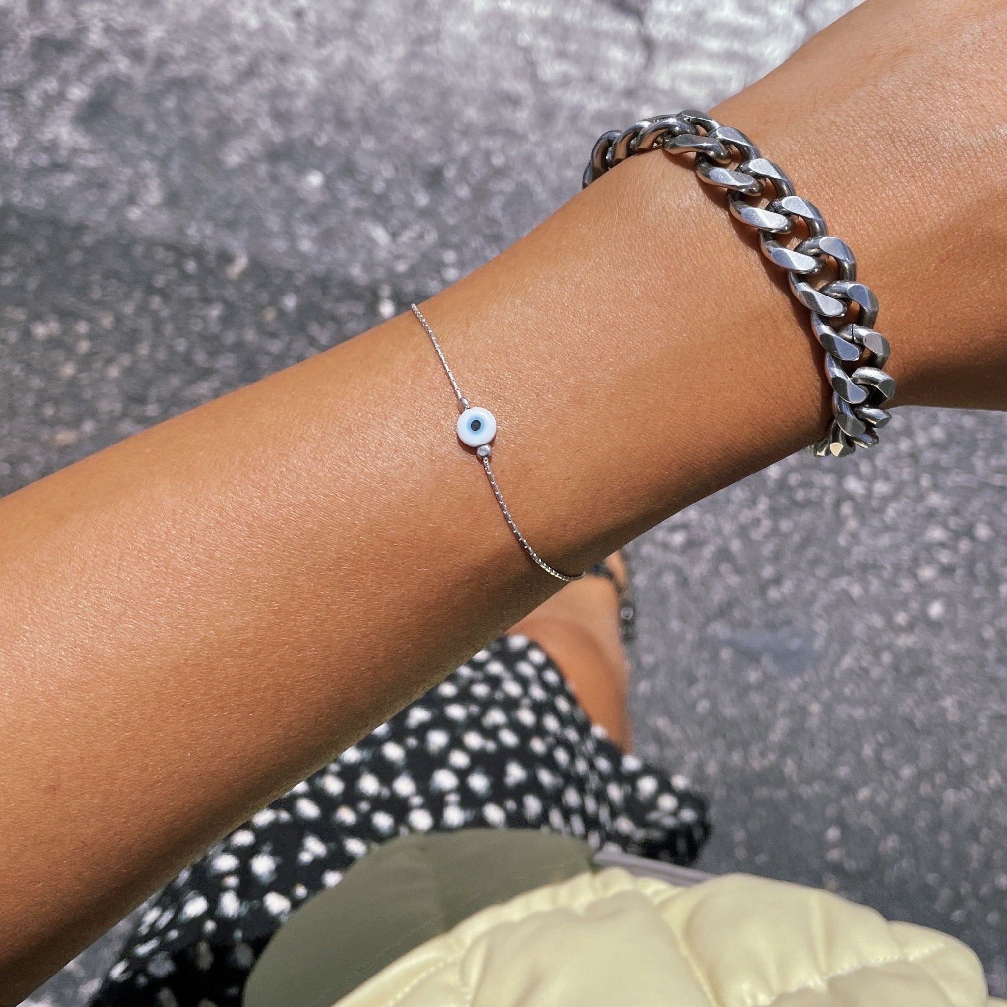 צמיד חרוז עין לבן - SAPIRZ Jewelry