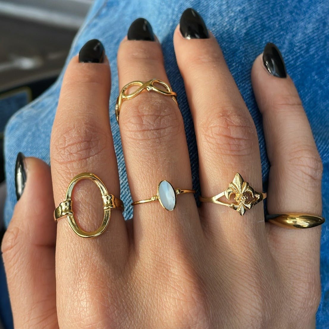 טבעת עיגול חלול זהב - SAPIRZ Jewelry