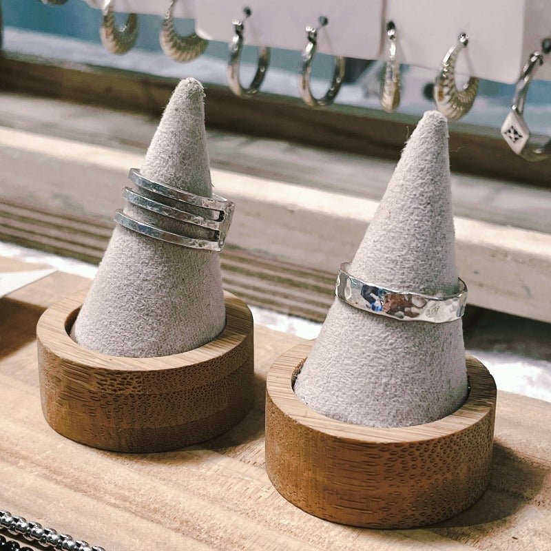 טבעת קלאסית מרוקעת - SAPIRZ Jewelry