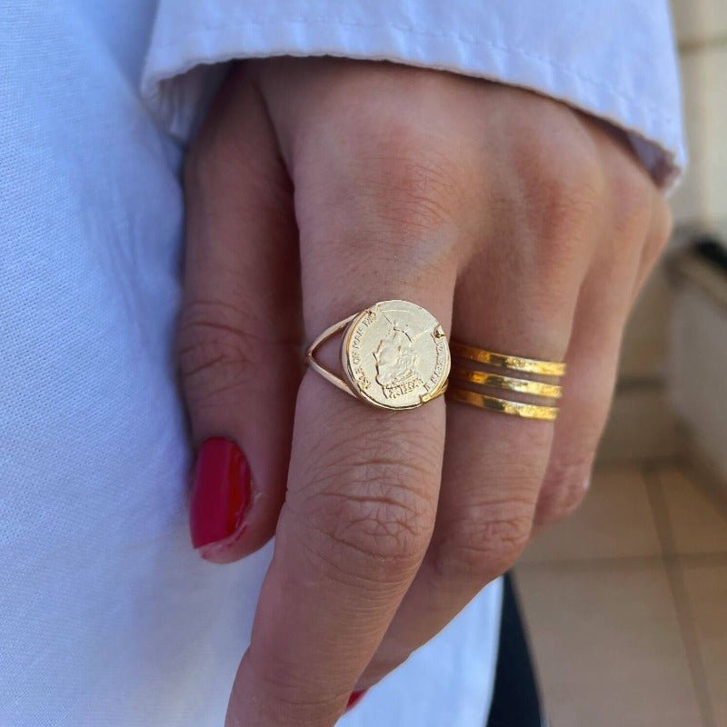 טבעת מטבע זהב - SAPIRZ Jewelry