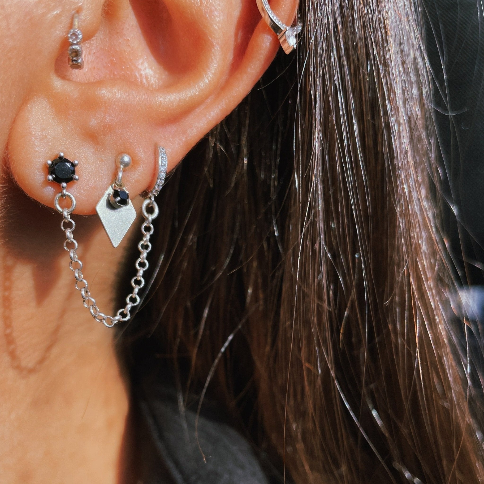 עגיל רומי שני חורים - SAPIRZ Jewelry